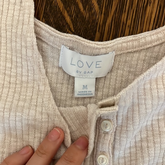 BNWT Love by Gap Tank Top - Picture 3 of 4